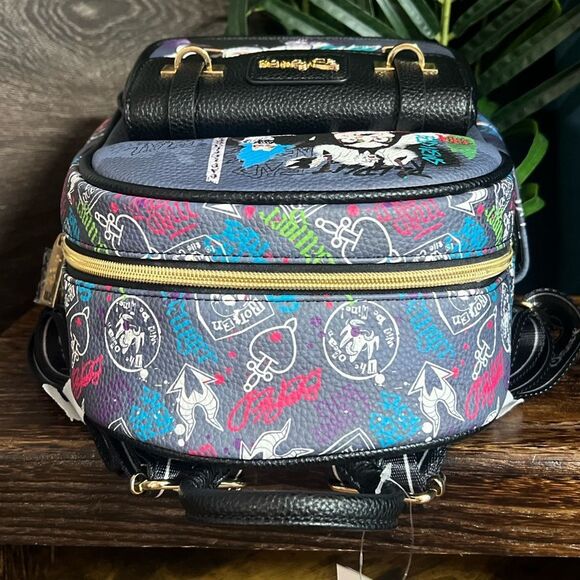 WondaPop Disney Villains Pop Art Mini Backpack in Black. Limited Edition. NWT! - Picture 11 of 16